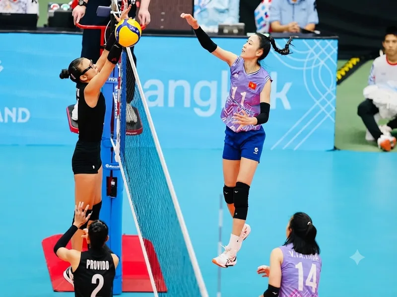 Kiều Trinh bóng chuyền từng bước trưởng thành qua quá trình tập luyện và thi đấu chuyên nghiệp.