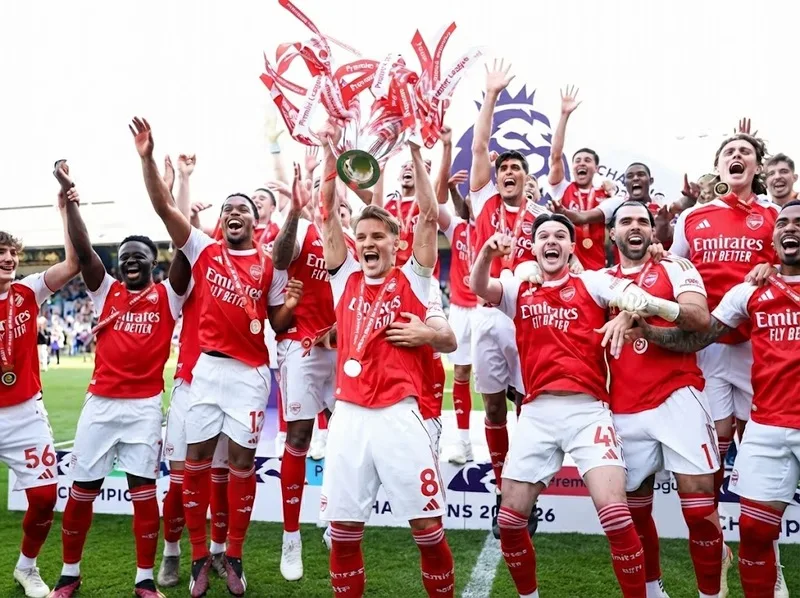 Câu lạc bộ bóng đá Arsenal: Lịch sử, danh hiệu và bản sắc